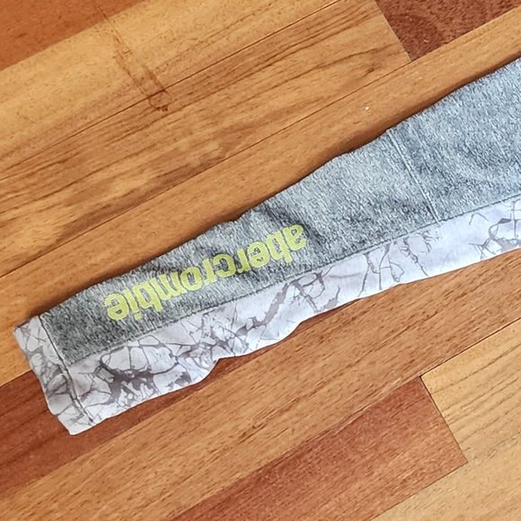 Abercrombie Kids Gray Zip-Up Hoodie Size 11/12 - Picture 14 of 14